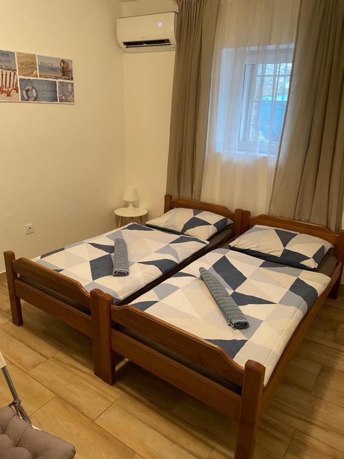 Nine Sveti Juraj Hotel ภายนอก รูปภาพ
